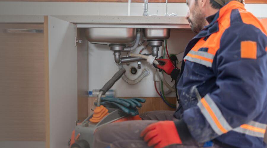 Professional slab leak plumber services in Alba, MO